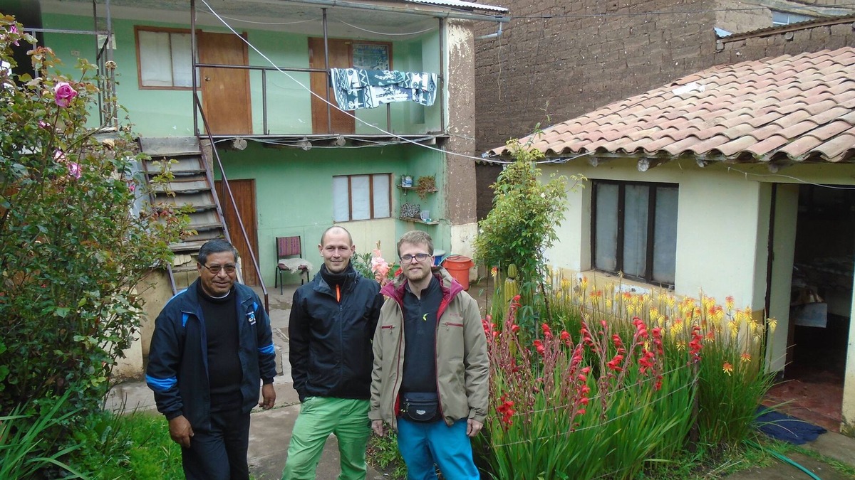 Yanaoca House | Carmelitas-Yanaoca Family House, Canas Cusco Peru Two rooms with three beds.