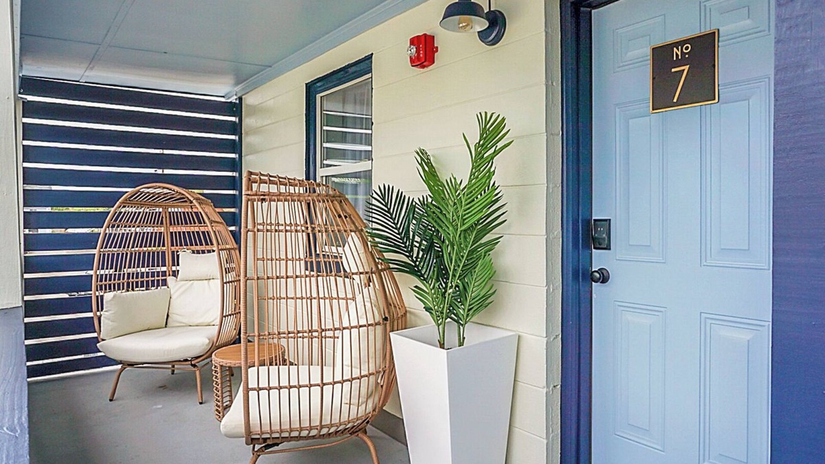 North Carolina Coast Hotel | Carolina Beach Motel