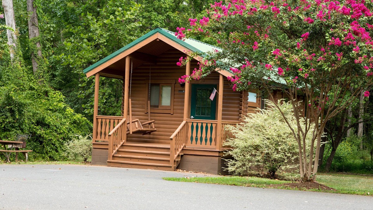 Charlotte Cabin | Carowinds Camp Wilderness