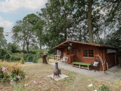 Shrewley House | Carps Well Lodge