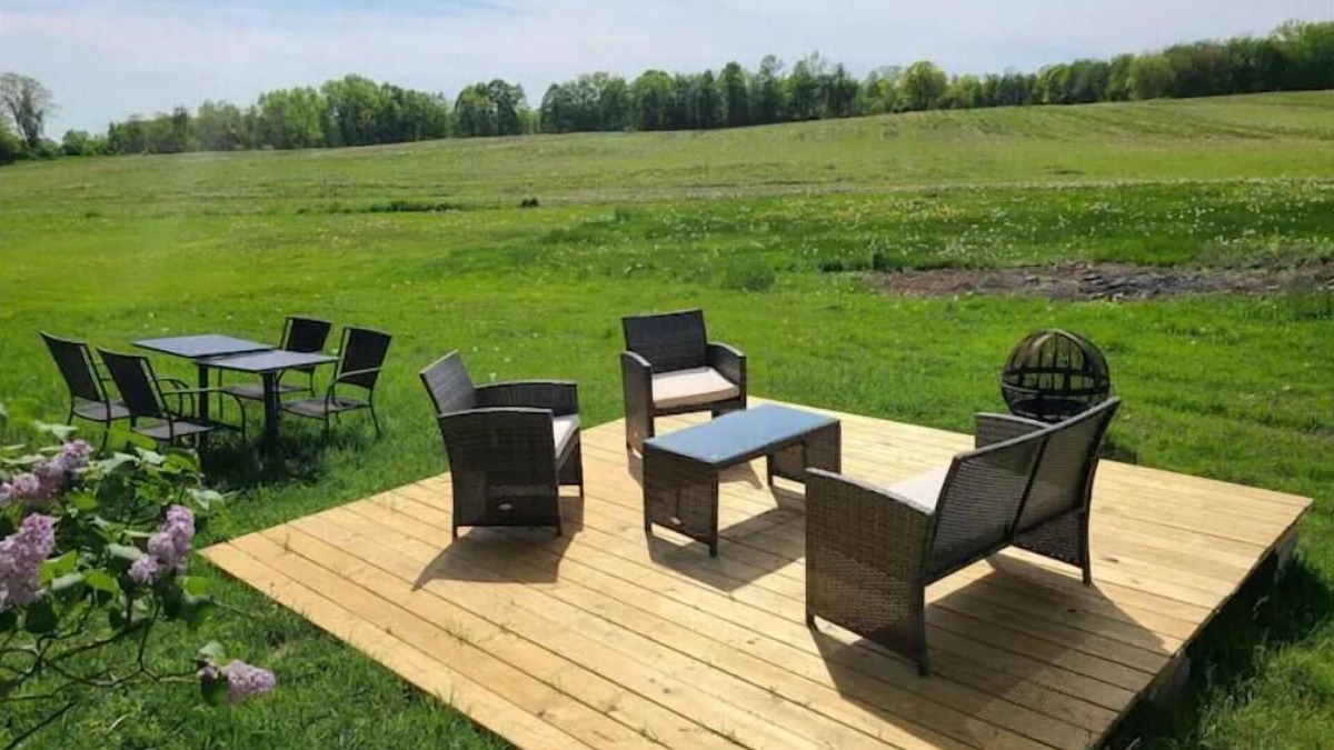 Schuylerville Cottage | Carriage House in Old Saratoga