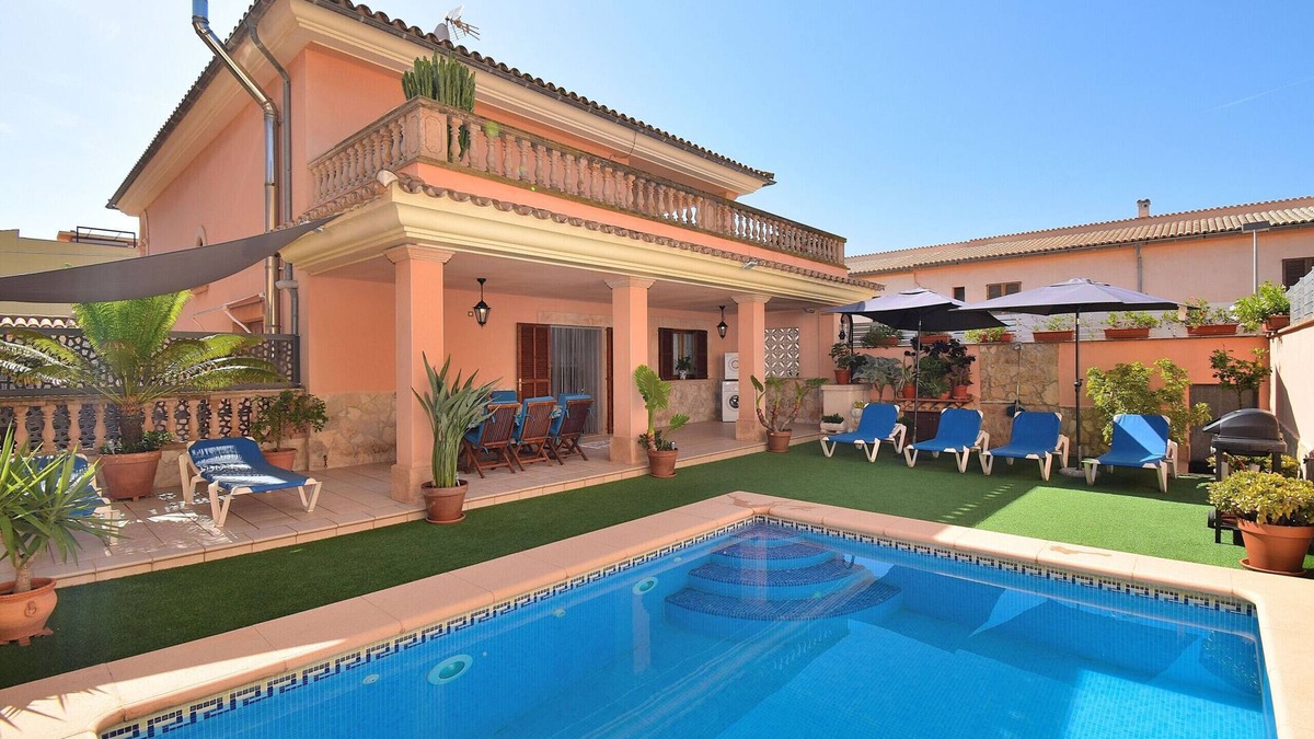 Muro Ski Chalet | Cas Barber 226 fantastic villa with private pool, terrace, barbecue and WiFi