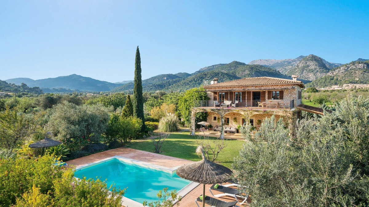 Selva Villa | Cas Colector - Four Bedroom Villa, Sleeps 8