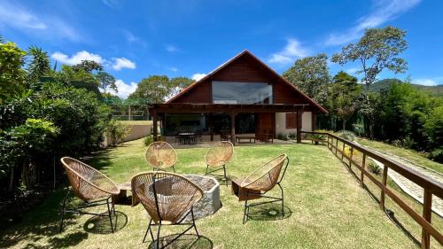 Teresopolis House | Casa 04 Monte Boa Vista - Conforto com Piscina Privativa, Sauna e Lareira