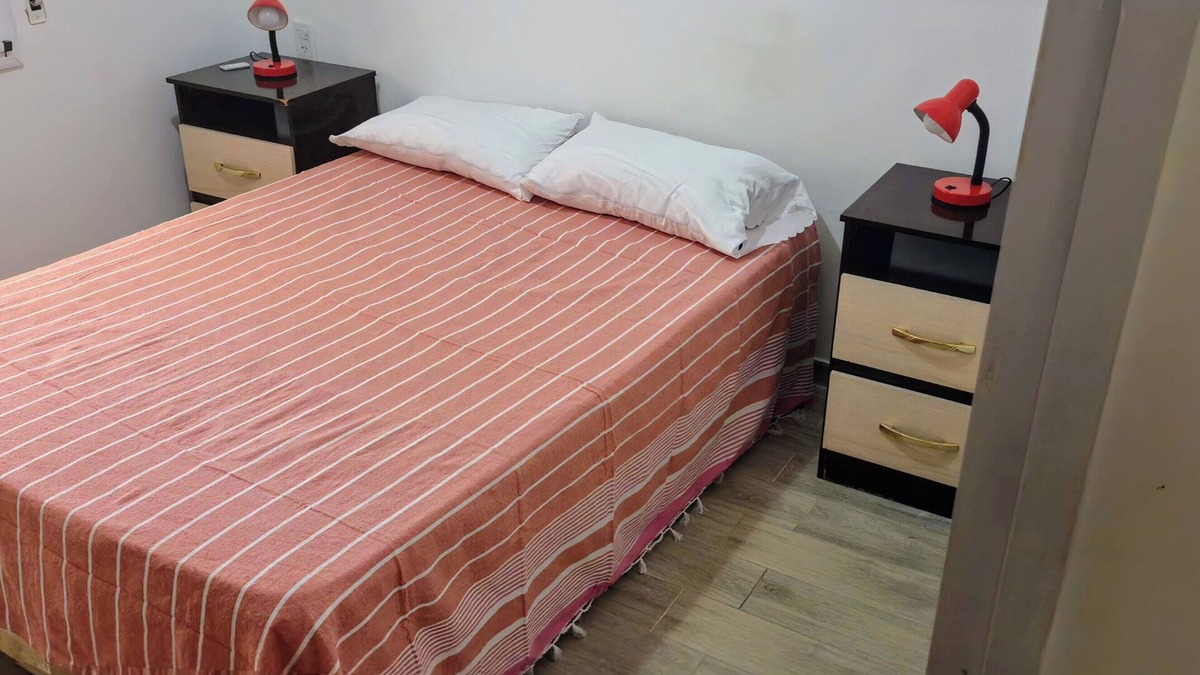Concordia House | casa 1 dormitorio y sala de estar con capacidad 4 personas más, AC , con WiFi,