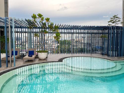 Arun Amarin Hotel | Casa 17 Hotel Bangkok