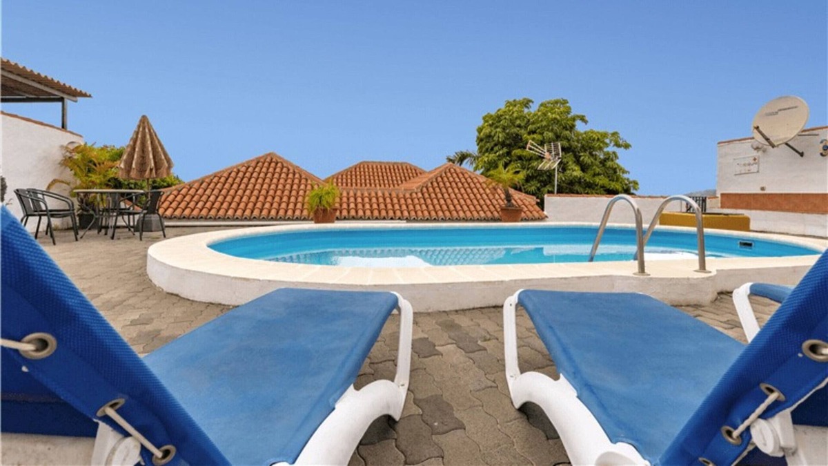 Los Llanos de Aridane Cottage | Casa 2 dormitorios con Wifi y piscina privada