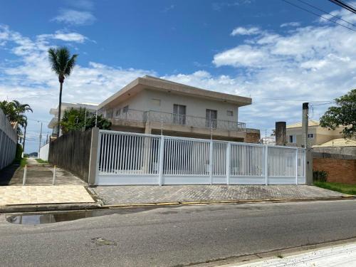 Enseada House | Casa 50m da praia - Enseada/Guarujá