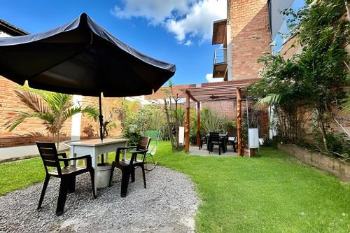 La Banda de Shilcayo House | Casa a 5min centro 3HAB con A/C & Precioso Jardín