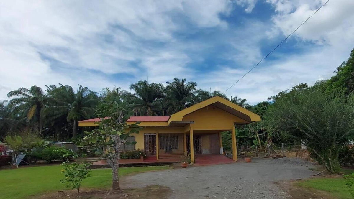 Canton Corredores House | Casa a sólo 3 minutos de Paso Canoas