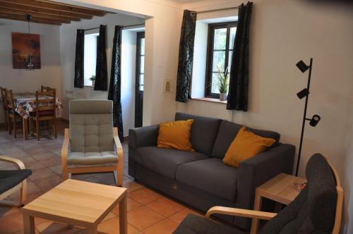 Oliveira do Hospital House | Casa-Agave-Quinta-da-Encavalada-relaxing-holiday-house-with-beautiful-view-and-swimmingpool