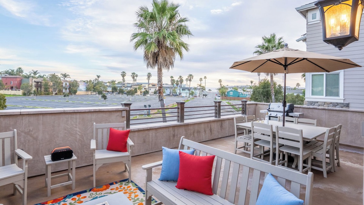 Avila Beach House | Casa Alina: a modern 7 bedroom wine to waves