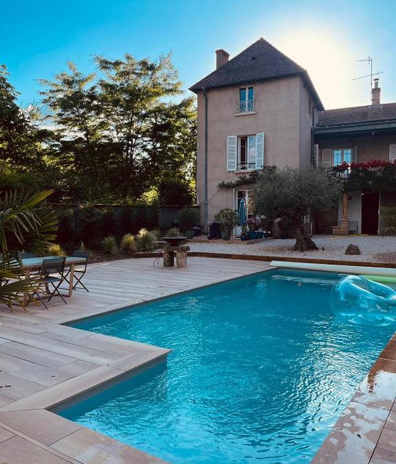 La Chapelle-de-Guinchay Bed & Breakfast | CASA ALTEA