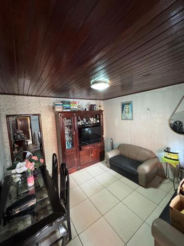 Condor House | Casa ampla