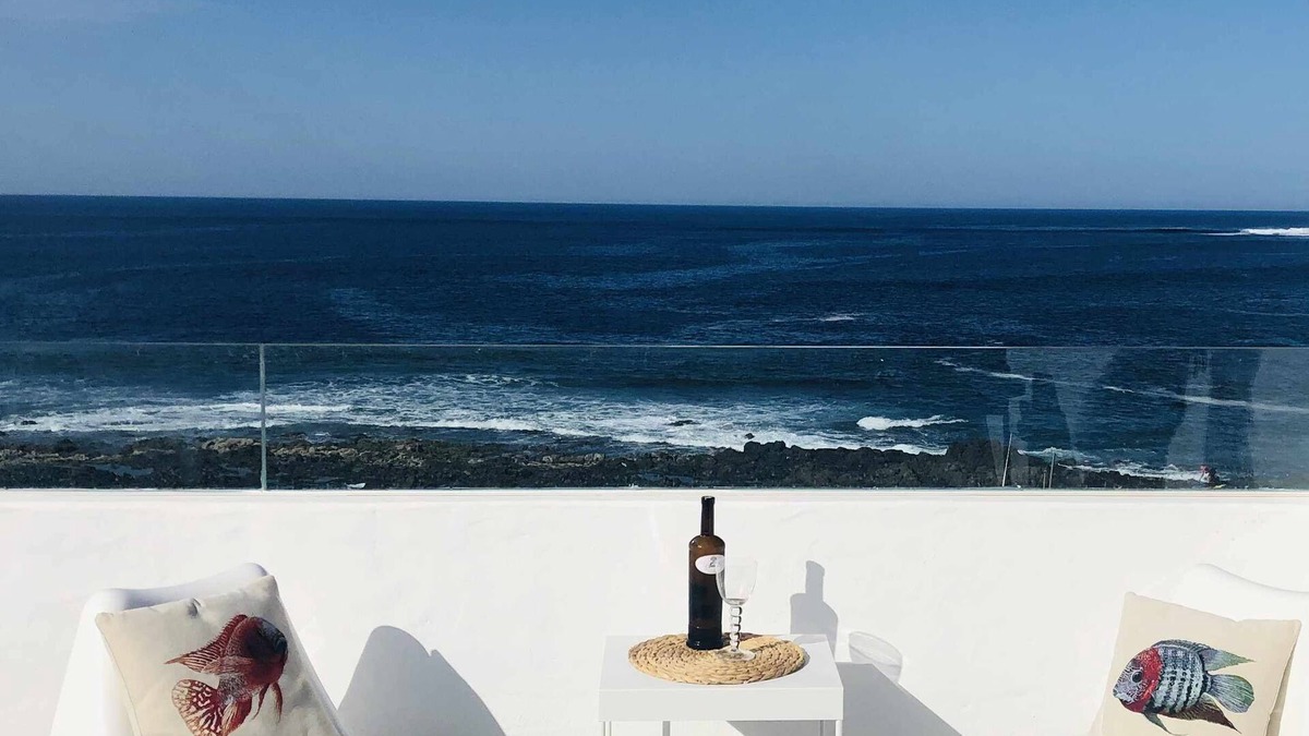 La Santa Apartment | Casa Anclada-seafront-lead-solarium-barbeque