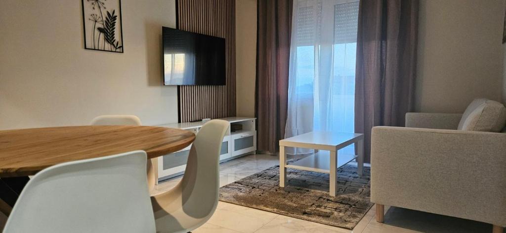 Banjol Apartment | Casa Arbia