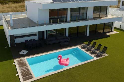 Casal do Pardo Villa | Casa Arendina - Villa Retreat with Heated Pool