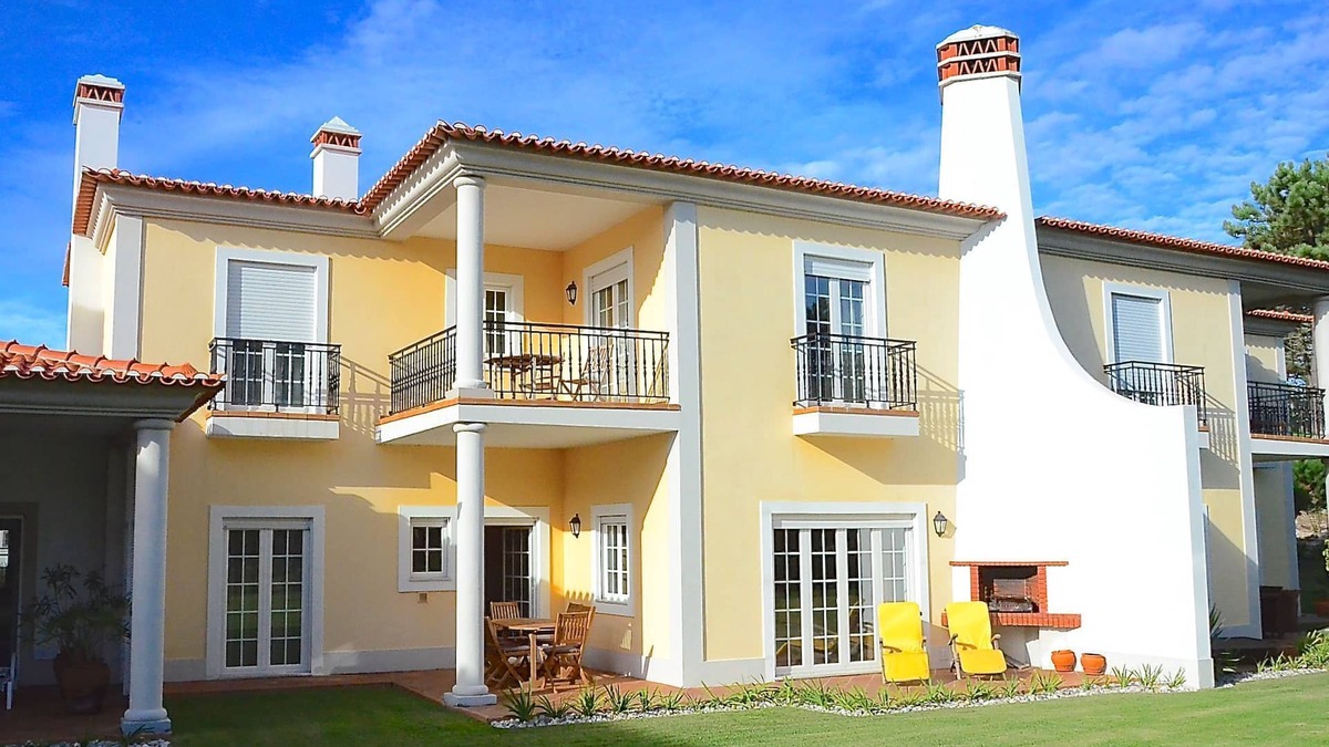 Praia del Rei House | Casa Aria Private condominium with 3 heated pools