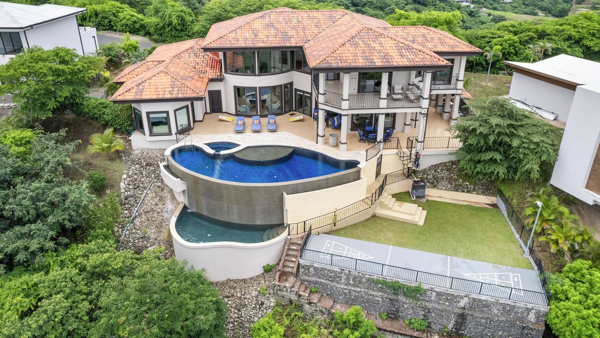 Rio Seco House | Casa Armonía Luxury, Free Breakfast & Transfer