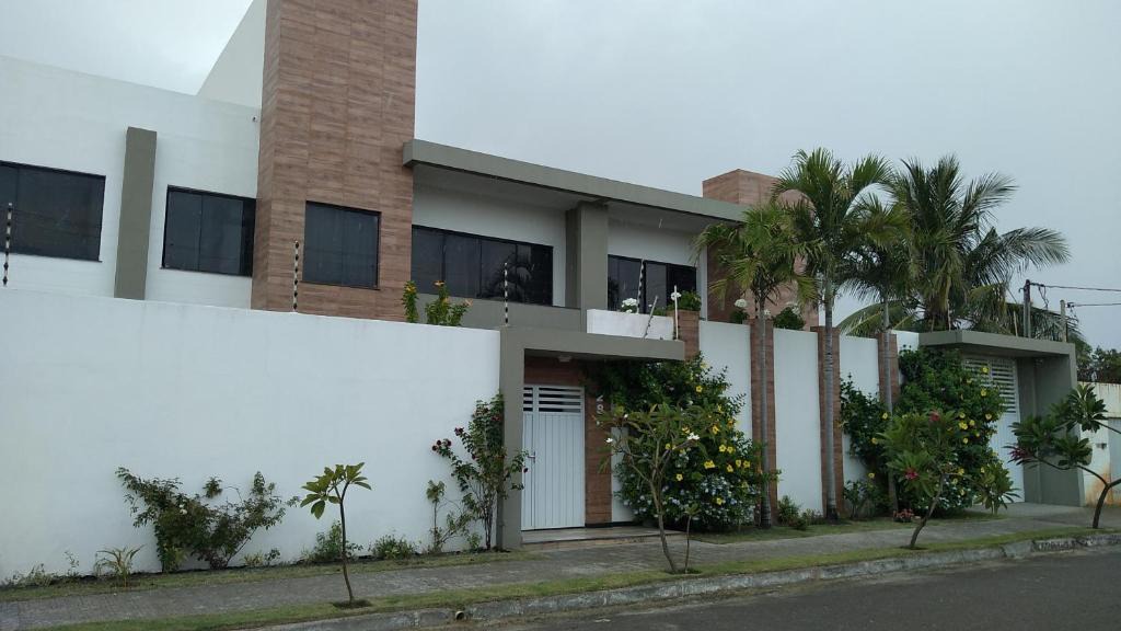 Atalaia House | Casa Aruana