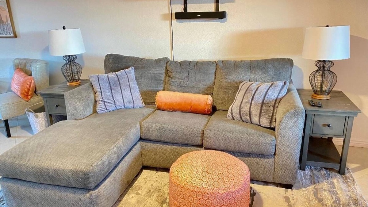 Paradise Valley Village Condo | CASA AVENTURA-Anasazi Village- Top Floor pool view