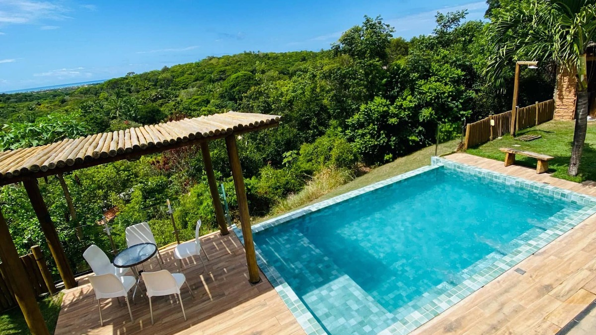 Acu da Torre House | Casa Bela Vista - Praia do Forte for 10 people, pets allowed.