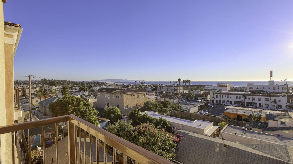 Downtown Condo | Casa Bella Complex # 307