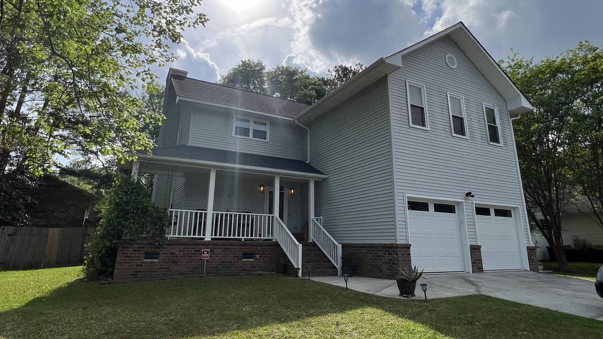 West Ashley House | Casa Bella Vita is waiting to share the beautiful life with you!