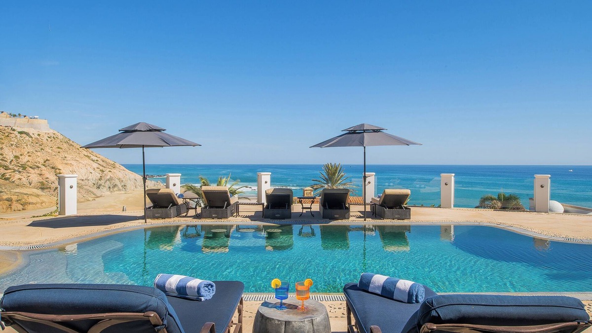 San Jose del Cabo Villa | Casa Bellamar by Cabo Colorado—Free Breakfast + Concierge Credit