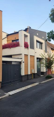 Jibert House | Casa Belsugului