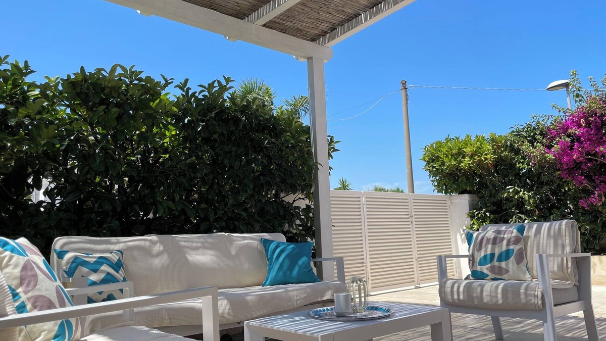 Villanova House | Casa Benito - Top renovated and 3 minutes to the beach