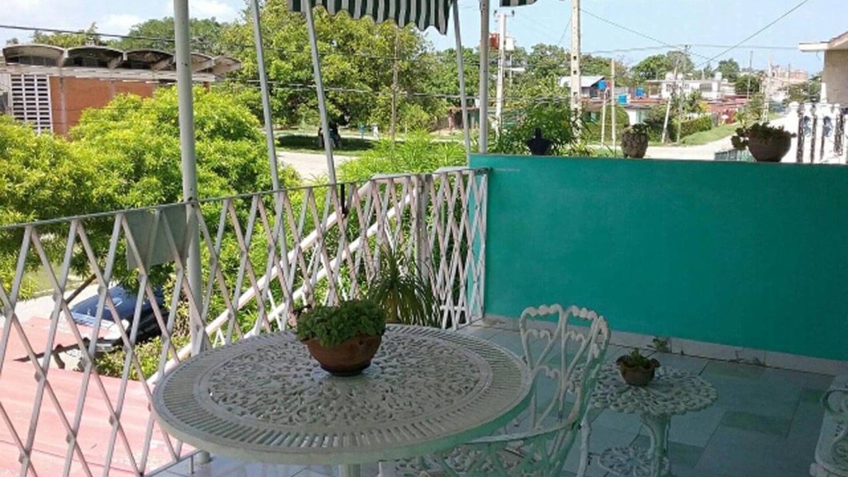 Municipality of Habana del Este House | Casa Bertha y Fidel