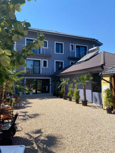 Costinesti House | Casa Blanca Costinesti