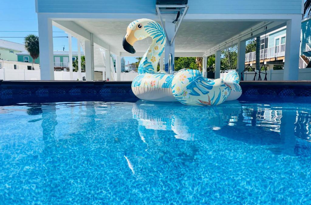 Marathon House | Casa Blue Flamingo - In the Florida Keys - minutes from the beach