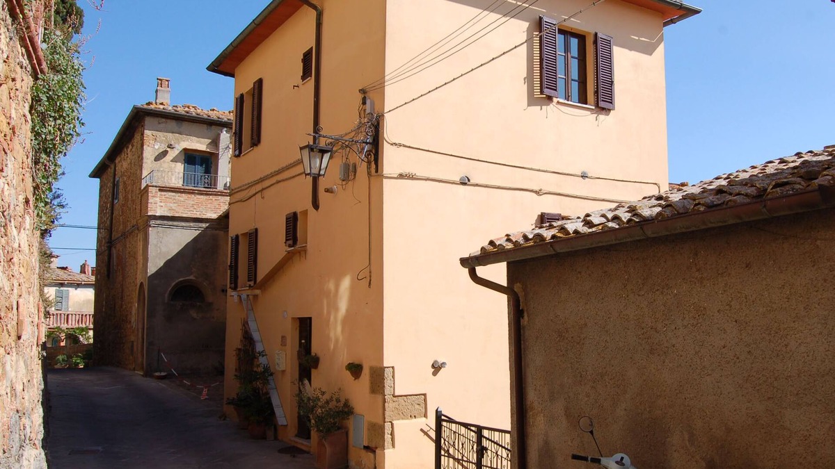 Petroio Apartment | Casa Bohème Atelier- Holiday apartment in a village in Tuscany