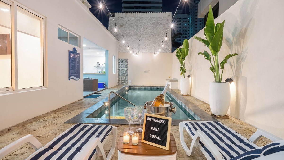Castillogrande House | Casa Boutique Hotel, a 30 mt de la Playa, 100 mt del Malecon, Mejor Zona CTG