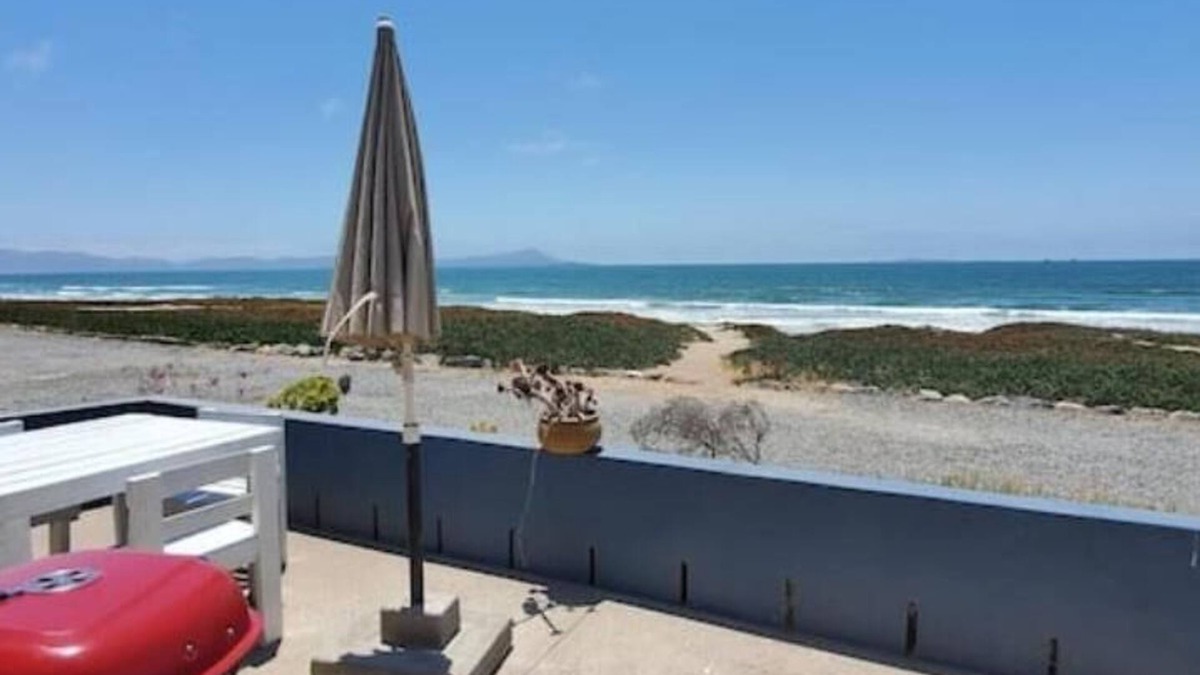 Ensenada House | CASA CACTUS - ON THE BEACH