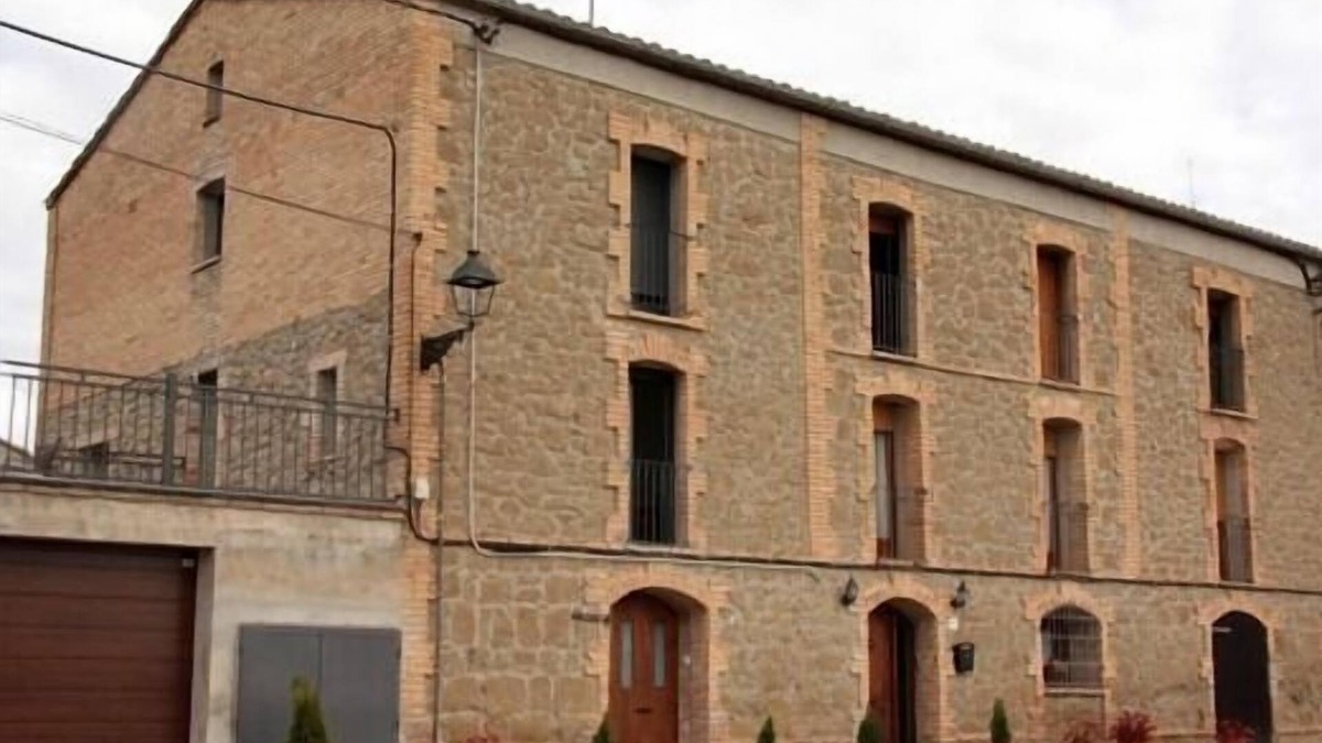 Pinell de Solsones Cottage | Casa Cal Fuster for 5 people