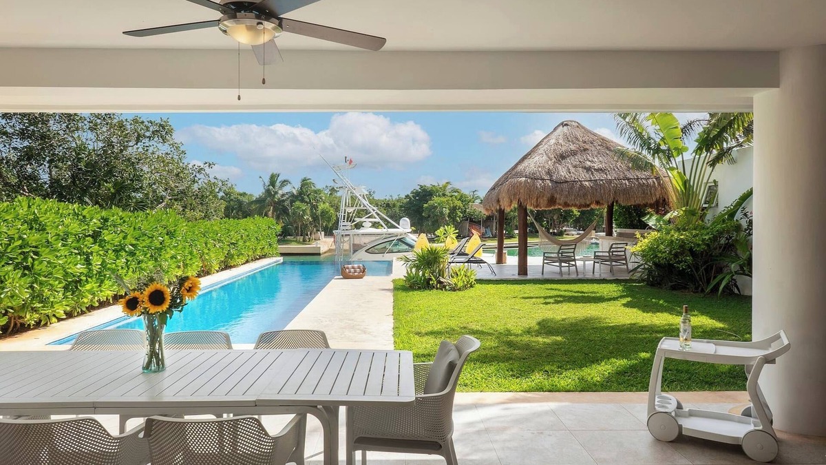 Xpu-Ha Villa | Casa Caleta | Private Pool | Boat canal access
