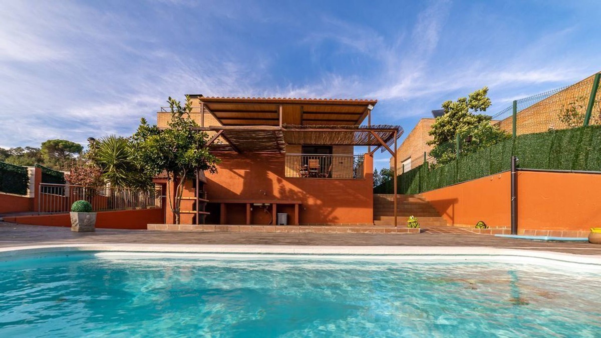 Palafolls House | CASA CAMÍ DEL CASTELL, CLOSE TO NATURE, WITH PRIVATE POOL AND PLAY AREA