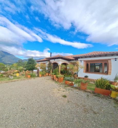 Villa de Leyva House | Casa Campestre Flores Amarillas