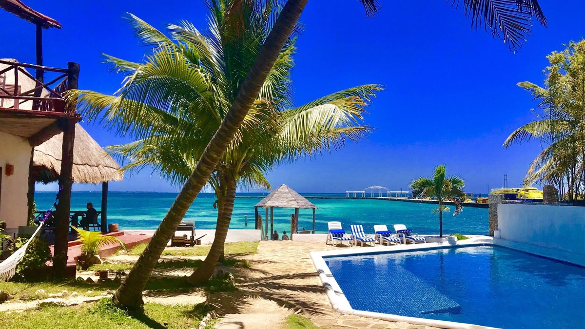 Puerto Juarez Hotel | Casa Caribe Cancun