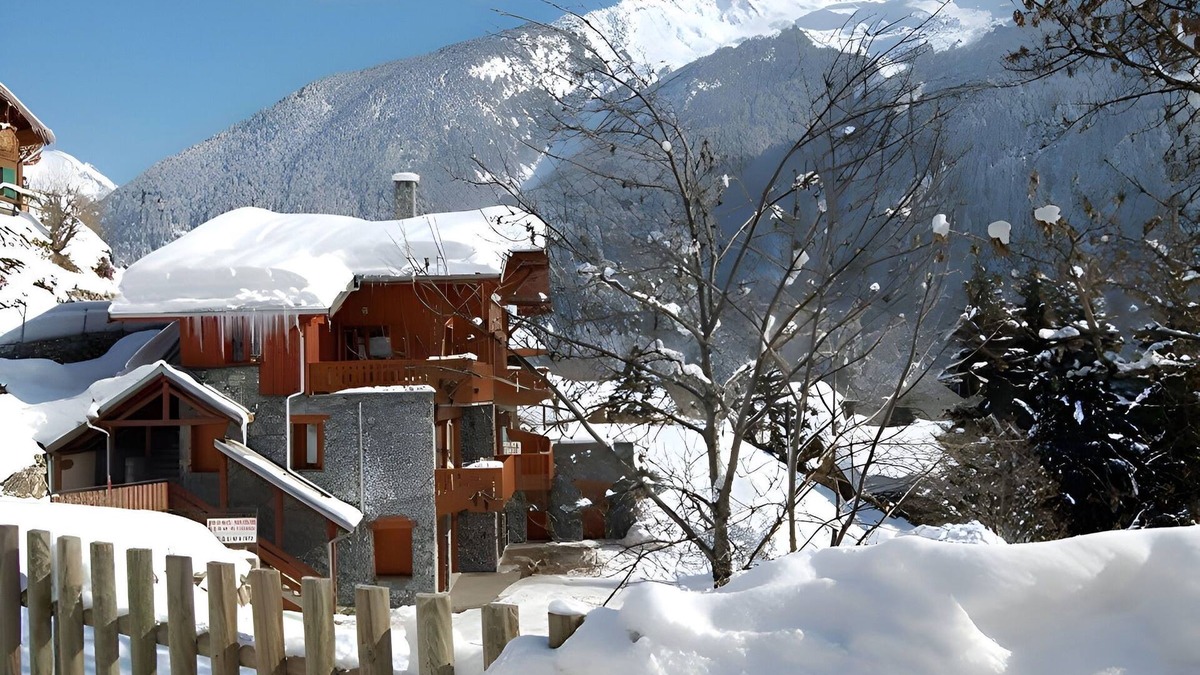 Champagny-en-Vanoise Ski Chalet | CASA-Chalet le Pointon 2 in Champagny-en-Vanoise