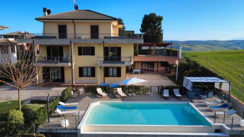 Montegranaro Villa | Casa Ciarpella with pool