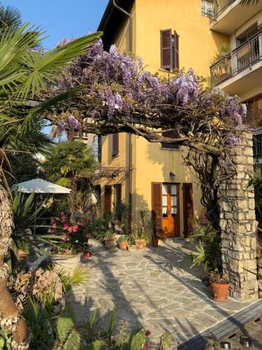 Besozzo Apartment | Casa Clara Gartenwohnung nahe Lago Maggiore