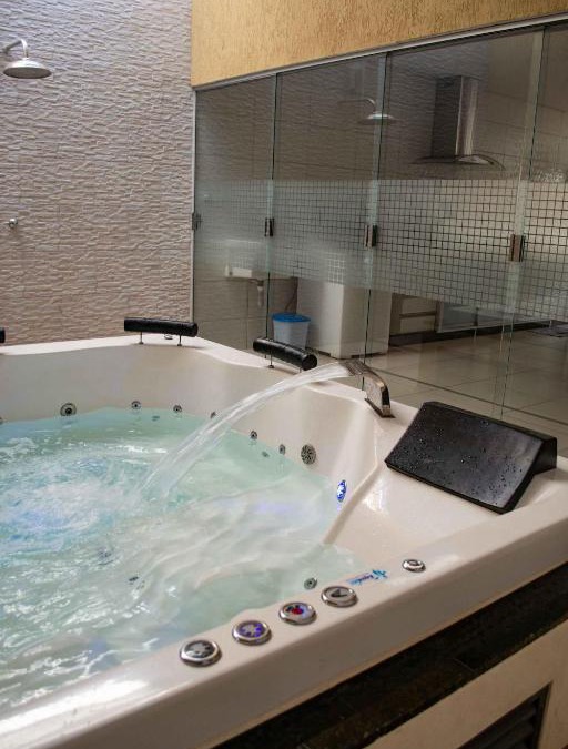 Trindade House | Casa com 2 quartos e banheira de Hidromassagem