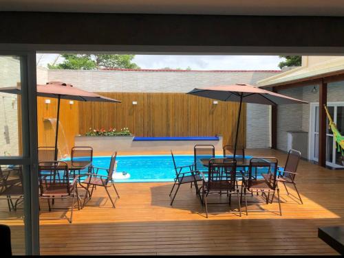 Lagoa Pequena House | Casa com 4 quartos com piscina próximo da praia do campeche