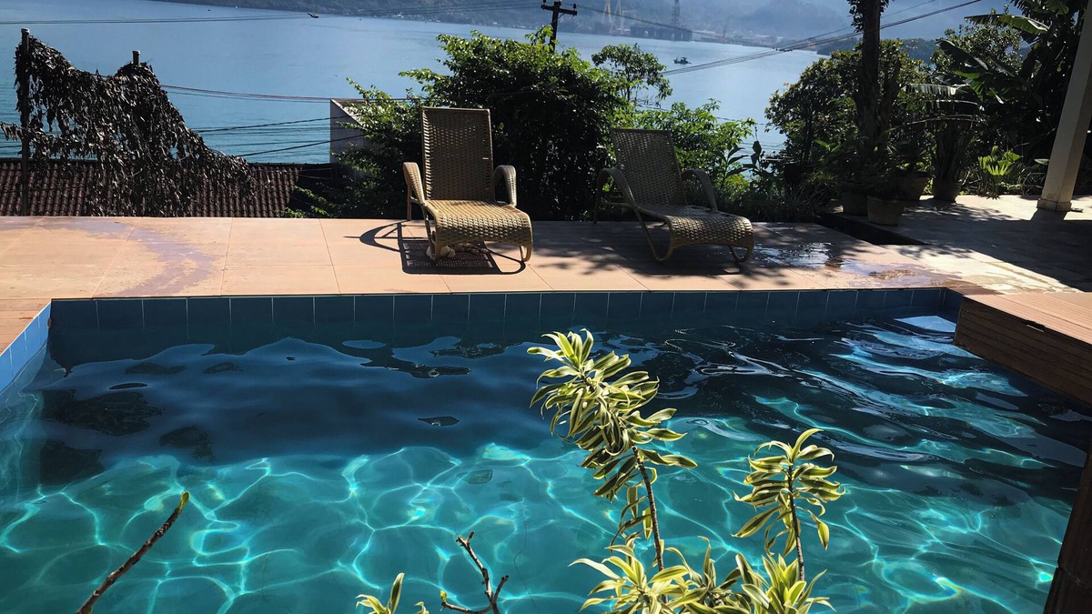Biscaia House | Casa com Linda Vista Para o mar e Acesso ao mar em Angra dos Reis