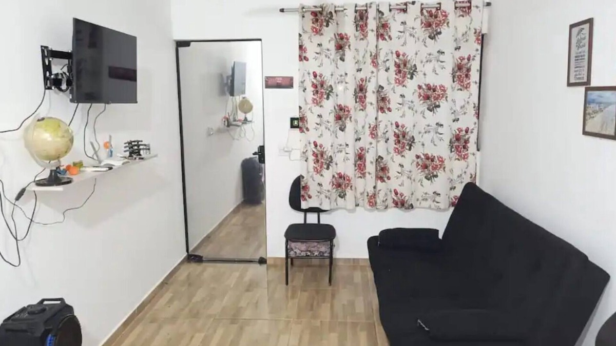 Peruibe House | Casa com Piscina de Hidromassagem Peruíbe SP