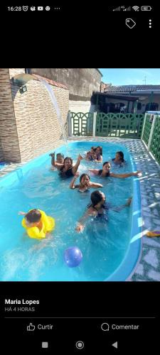 Mongagua House | Casa com piscina em Mongaguá